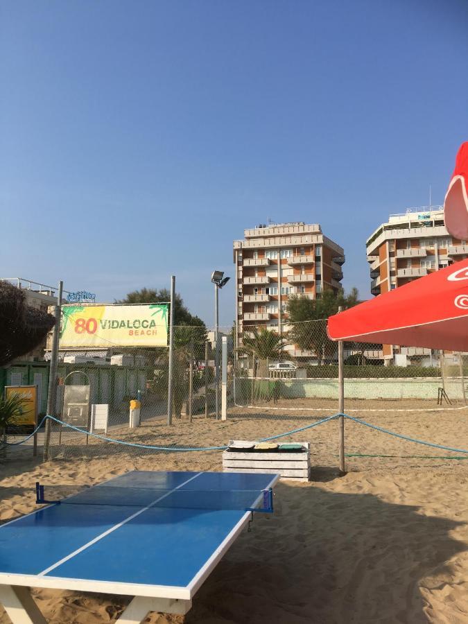 Appartamento Fronte Mare Rímini Exterior foto
